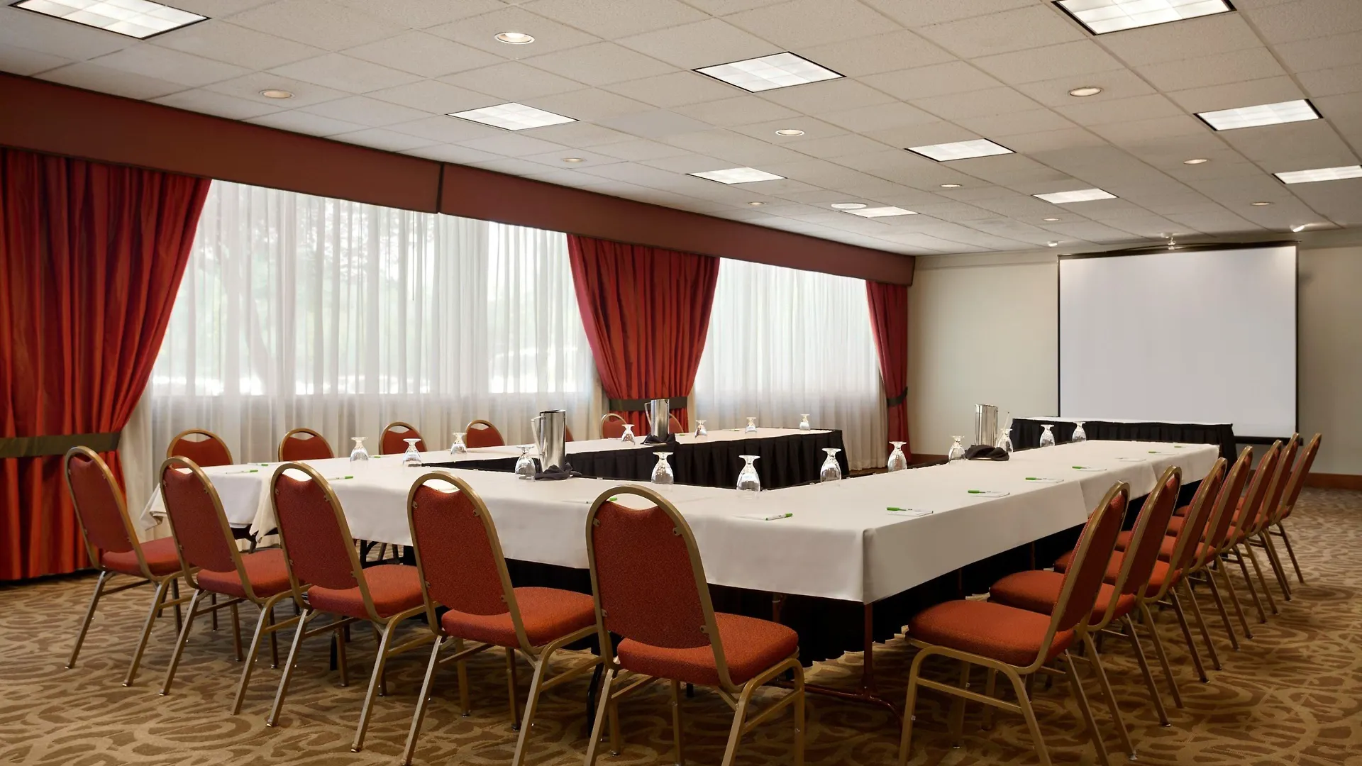 Holiday Inn Portland-Airport I-205 By Ihg USA